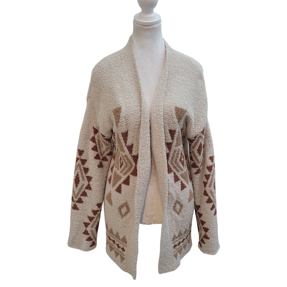 New In‎ Size M Cream Geometric Print Open Front Soft Plush Cardigan Sweater